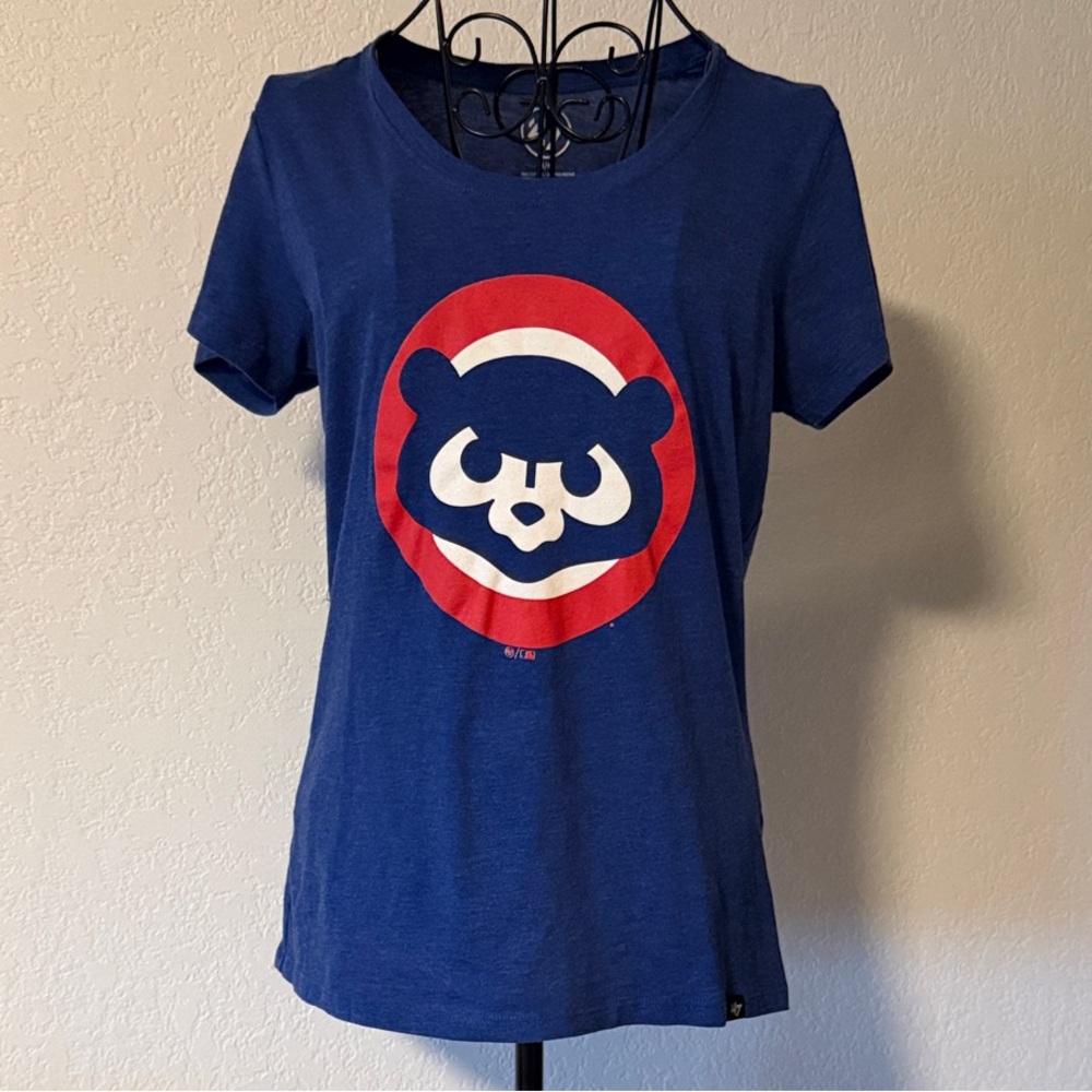 Women's Blue Chicago Cubs Tee with Red and White old school logo (1970-1993)